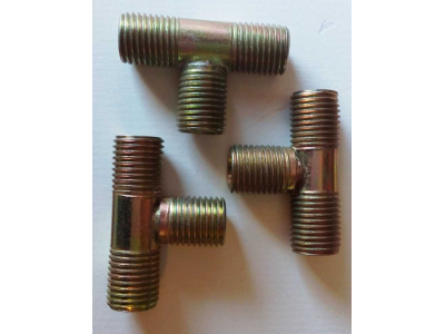 Переходник-тройник на энергоаккумуляторы H М14 HOWO (ХОВО) WG9003550006 фото 1 Тобольск